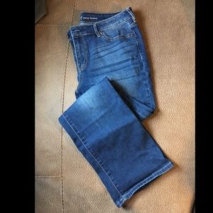New York and Company Soho Curvy Bootcut Jeans